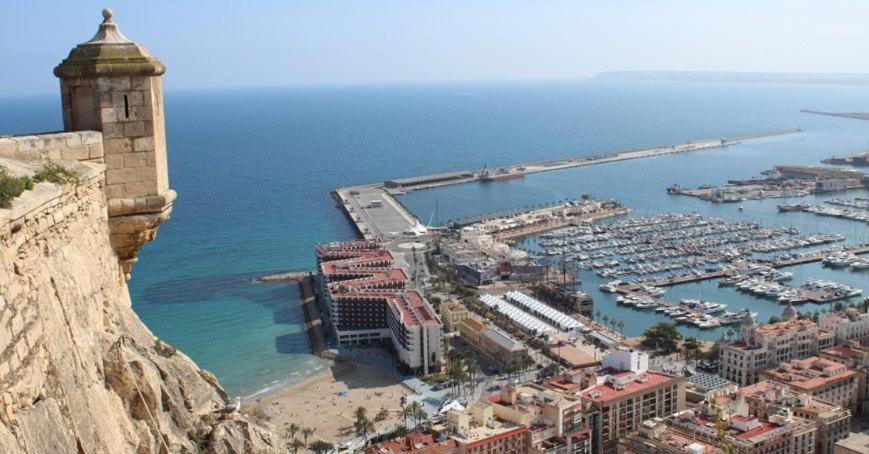 Flamenco, Apartamento Exclusivo De Dos Habitaciones En El Pleno Del Casco Antiguo, Alicante, Playa, Centro Historico, Rambla المظهر الخارجي الصورة